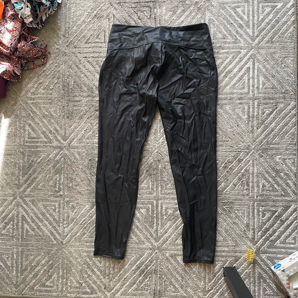 Faux leather leggings
